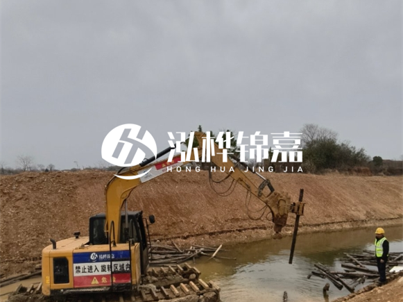 為什么要進行河道護坡？堤壩加固木樁的作用？