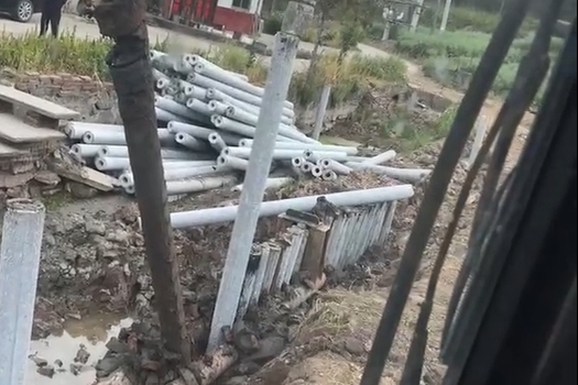 水泥樁批發(fā)廠家泓樺錦嘉-100根仿木樁施工大概需要多長時間能完成？